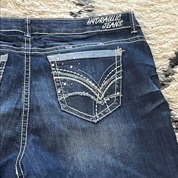 NWOT Hydraulic Women's Deep Indigo Jean Shorts - Picture 8 of 9